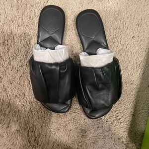 Sam Edelman Briar black leather slide